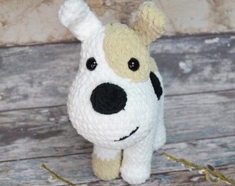 Wzór na szydełkowego pieska, wzór na szydełkowego stojącego psa, wzór na szydełkowego psa z 4 nogami, wzór na psa amigurumi, wzór na psa szydełkowego z niskim szwem