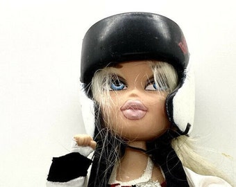 Bratz Cloe Doll Kickboxer Sportz with Boxing Robe and Helmet MGA