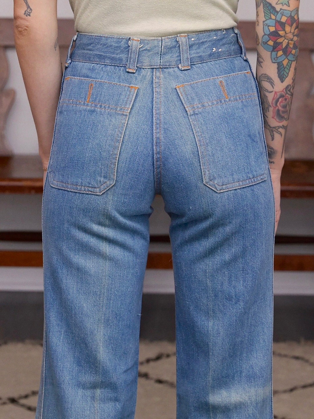 Chemin De Fer / 1970s High Waisted Bellbottom Jeans / 22 23 - Etsy