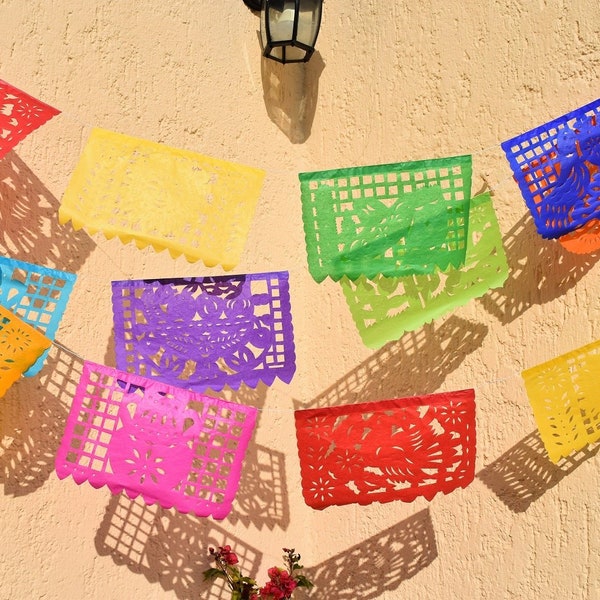Mexican Themed Party | Mexican Bunting | Paper Bunting | Mexican Paper Banners | 5m / 16.4ft Colourful Mexican Banner with 12 Medium Flags