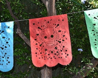 Day of the Dead Bunting Flags Party Supplies | Skull Banner | Halloween Banner | Halloween Party Supplies | 16ft with 10 Large Flags | USA