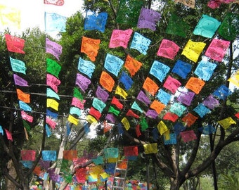 Mexican Papel Picado Banner Fiesta Decorations | 5 meter (16ft) Banner with 10 Large Paper Flags | Bulk Buy Discount Mexican Party Decor UK