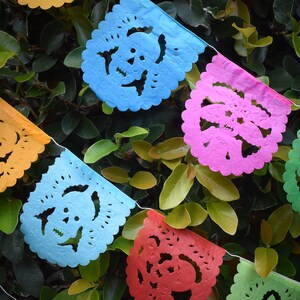 Mini day of the dead flags decor