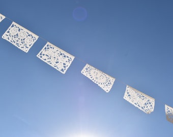White Papel Picado DIY Wedding Bunting Decorations 5metre/16.4ft Lon Paper Bunting Banner Strung with 12 Medium Sized Paper Flags