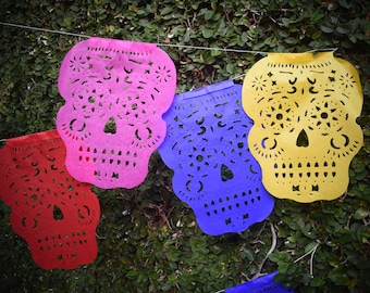 Sugar Skull Bunting Banner Halloween Party Bunting | 5m 16ft Banner with 14 Medium Flags | Day of the Dead Decor UK EU