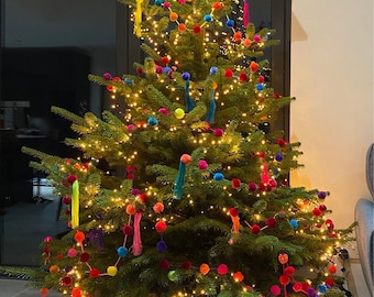 Christmas Tree Garlands, Make Your Decor Pop With Colour, 5 Pom Poms 1.50m/5ft Long