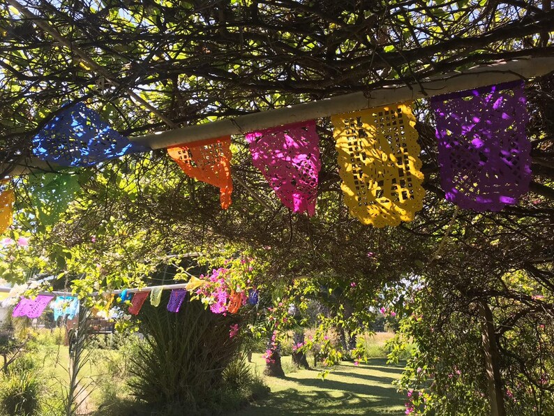 Dia de muertos party garlands