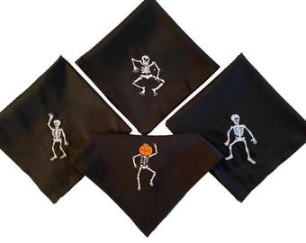 Halloween Napkins, Embroidered Napkins, Halloween Dinner Napkins, Halloween Party Napkins, Cloth Embroidered Napkins, Skeleton Napkins N178