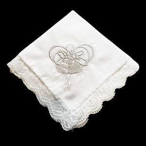 Bride Handkerchief, Embroidered Bride Handkerchief, Vintage Lace Handkerchief,Embroidered Wedding Handkerchief,Bridesmaid Handkerchief WED78