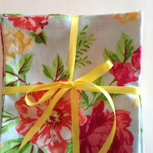 Cloth Napkins, Set of 6, Pink Floral Print, Dinner Napkins, Lunch Napkins, Classic Napkins, 16&quot;x16”, Birthday, Mother&#39;s Day Gift  N138