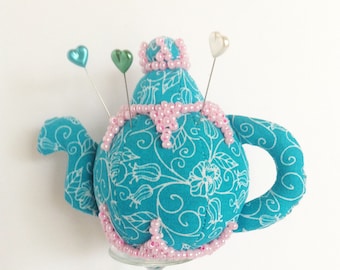 Pincushion, Teapot Pincushion, Teapot, Pin Cushion, Teapot Pin Cushion, Sewing Accessories, Pins, Pin Organizer, Walnut Shells, TEA429