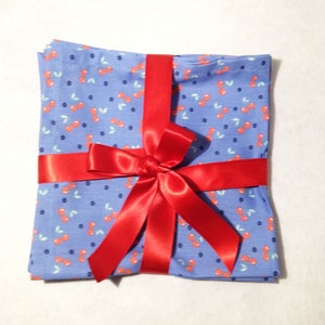 Cloth Napkins, Set of 4,Blue Napkins,Cherries Napkins,Classic Print,Dinner Napkins,Lunch Napkins, 16&quot;x16”,BirthdayGift,Valentines Gift N164
