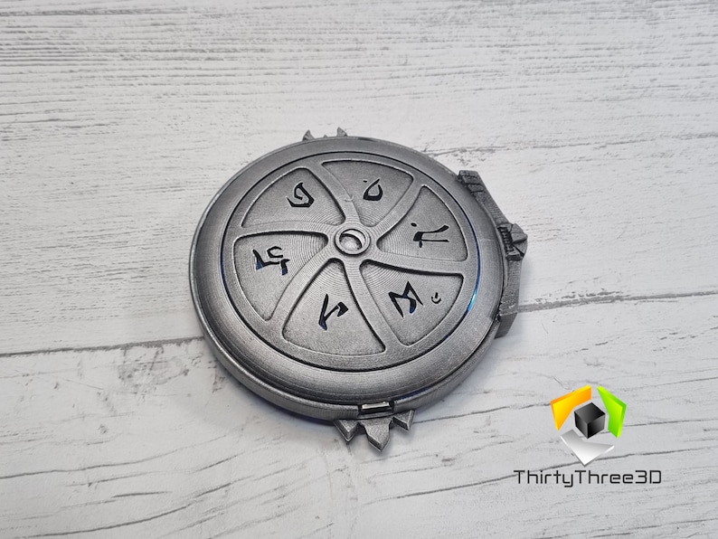 Trollhunters Amulet of Daylight / Eclipse, 3d Printed, rechargeable LED, Unofficial US image 3