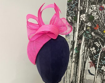 Pink small pillbox hat, Barbie fascinator, hot pink hat , wedding, royal ascot , breeders cup, fuchsia headpiece