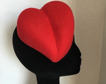 Red heart pillbox hat wool felt