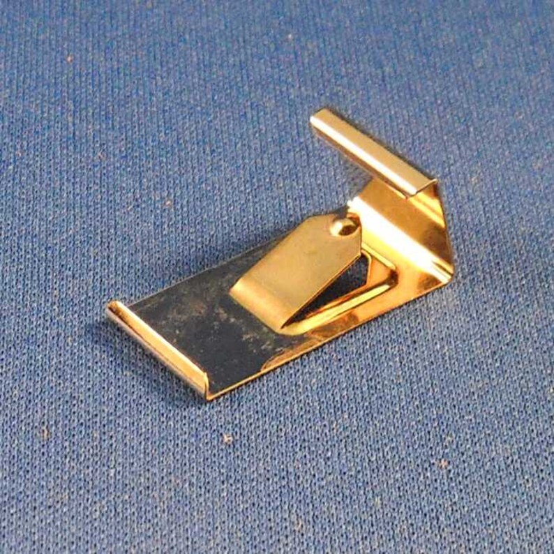 8.5x11 inch Clip Frames
