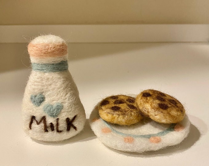 Needle Felted dessert, Cookies and Milk, Felted cookies, Newborn Prop, Felted Milk jug, icecream, Santa’s cookies