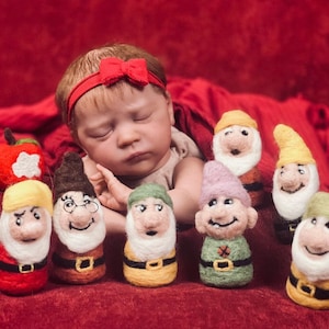 Needle Felted Seven Dwarfs: Snow White Collectibles, Wool Decoration