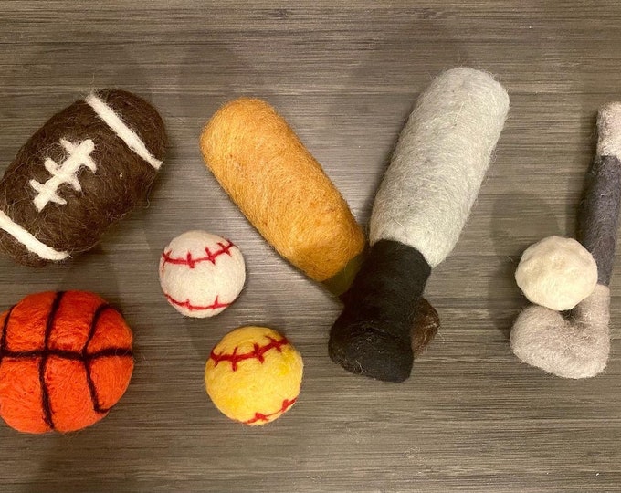 Needle Felted Sports set, Felted bat and ball, Newborn sports Prop, Felted basketball props, felted golf props,felted hatchet