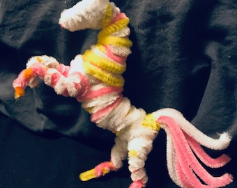 Pipe Cleaners Dragon DIY Kit & Tutorial, Chenille stems, Dragon doll m –  ComgoHandmade