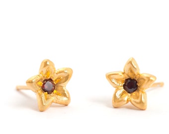Garnet Flower Earrings Stud Gold 14K, January Birthstone Earrings