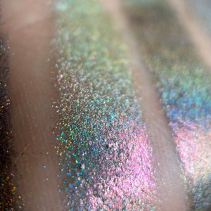 HONEY HOLO. Holographic multishifter pigment pressed image 4