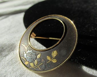 Black Brooch with Gold In-lay Design