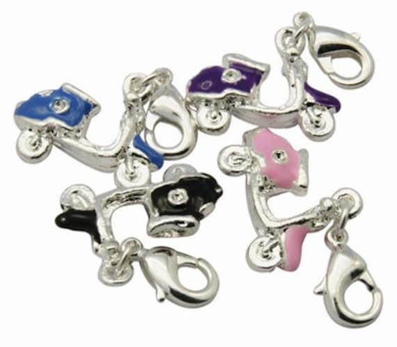 Enameled Scooter Charm with Brass Clasp, Zinc Alloy enameled Scooter Pendant, available in 5 Colors, 19 X 15mm Sold Per Piece or Packs of 10