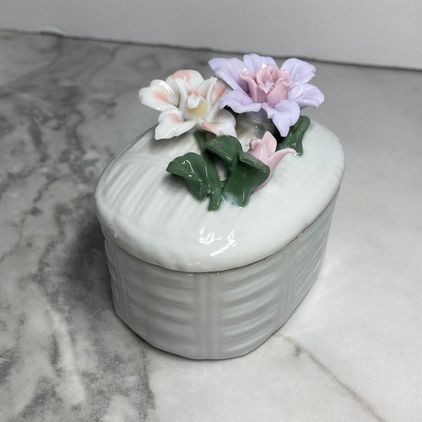 Vintage Floral Trinket Box