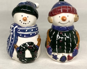 St. Nicholas Square Christmas Snowmen Salt & Pepper Shakers