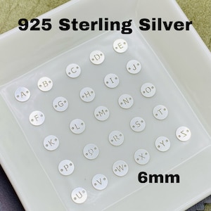 Conectores de letras - Conectores de alfabeto de prata esterlina de 6 mm para pulseira - Disco de charme inicial - Suprimentos de joias permanentes Atacado L33
