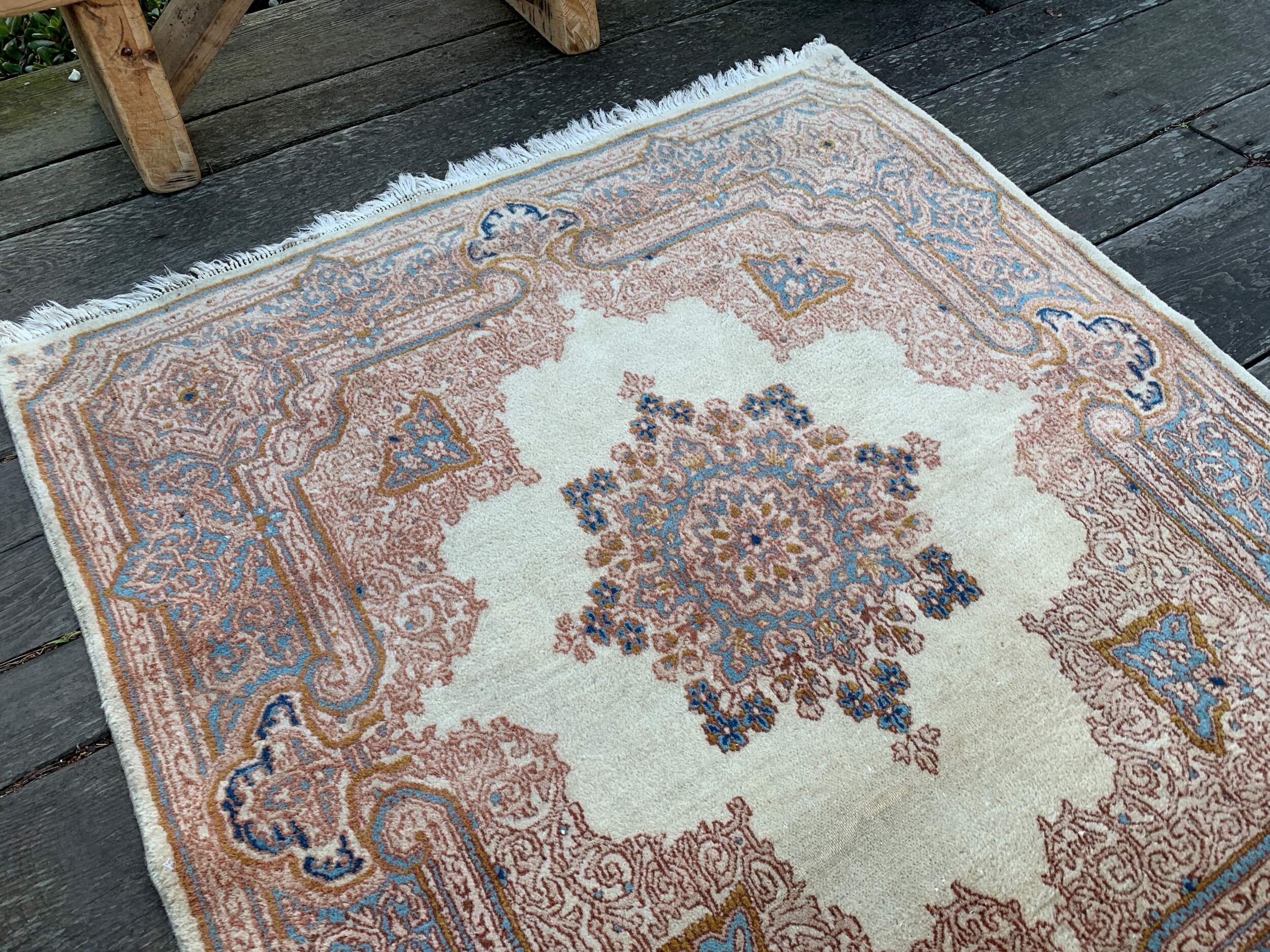 Vintage Square Persian Rug 5x5 Neutral Toned Bohemian Oriental Etsy