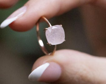 Rose Quartz ring meant to last, stacking ring for daily wear that is extremely durable, natural pink quartz ring in silver yellow rose gold