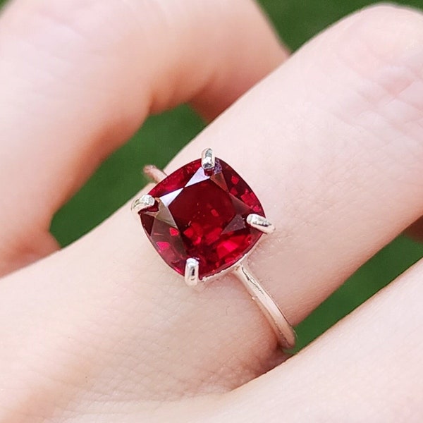 Brilliant cut ruby ring, lab ruby engagement ring, vintage ruby ring, July ruby birthstone ring, unique ruby birthstone ring