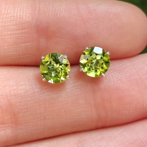 Peridot Stud Earring, brilliant round bright glowing peridot Earring, flatback peridot earring, bright green gemstone screwback