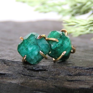Raw emerald cushion prong earrings, square rough deep green emerald studs, natural emerald earrings in prong setting, genuine emerald studs