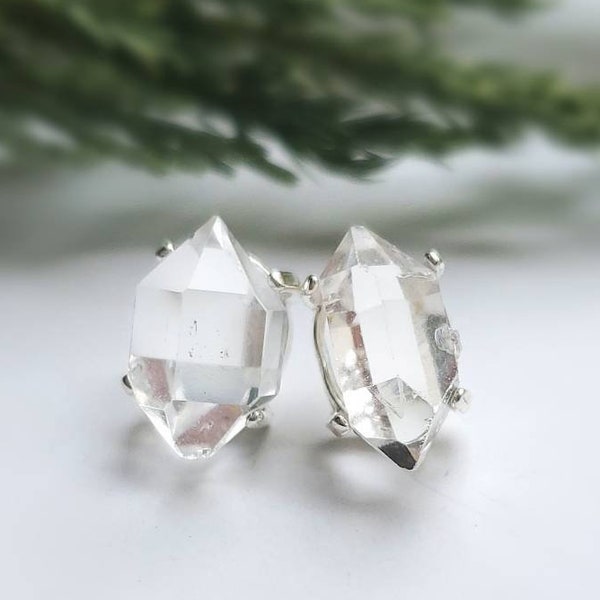 Herkimer Diamond Earrings, herkimer raw diamond studs, salt and pepper crystal point diamond earring, natural crystal, raw diamond earrings