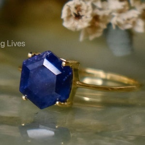 Raw hexagon sapphire ring, natural genuine hexagon sapphire ring, raw sapphire ring, blue hexagon sapphire ring, authentic sapphire ring