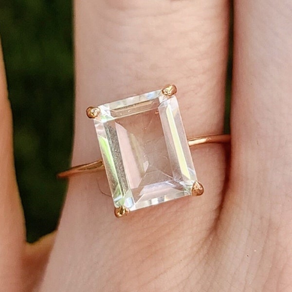 Raw emerald cut clear quartz ring, natural clear quartz cut ring in sterling silver, quartz engagement ring, rectangle ring, large quartz