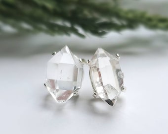 Herkimer Diamond Earrings, herkimer raw diamond studs, salt and pepper crystal point diamond earring, natural crystal, raw diamond earrings