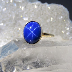 Star Sapphire Ring, Giant Genuine Star Sapphire Oval Gemstone on ...