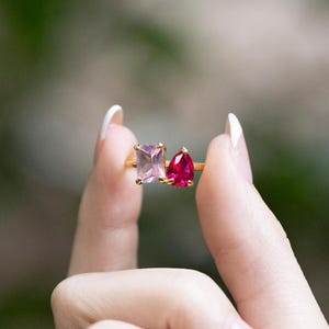 ring, aurora, toi et moi, custom, two stone, emerald cut and teardrop, genuine gemstone red garnet, purple amethyst, light blue aquamarine, clear quartz, opal, green emerald, multicolor alexandrite, rainbow topaz, pink ruby, light green peridot, blue sapphire, pink tourmaline, orange citrine, blue-purple tanzanite, sunstone, smokey quartz, onyx, moss agate, rutilated quartz, in silver yellow gold rose gold 14k solid gold