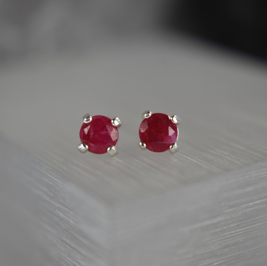 Small ruby earrings deals