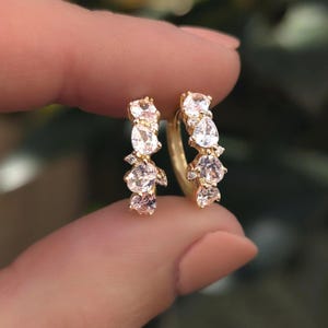 Quartz Hoop Earrings, minimalist hoop clear quartz earrings, 4 stones natural white clear quartz hoop earrings, unique cluster hoops