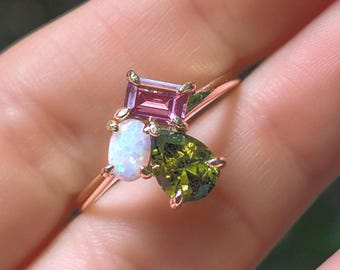 Oktober Geburtsstein Ring, gemischt Form rosa Turmalin, grüner Turmalin, Opal Ring in Silber und Gelbgold - The Tulia