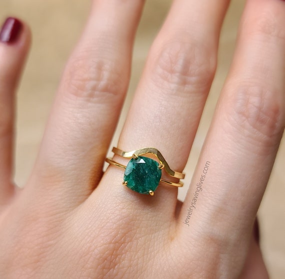 Buy 1 Carat Natural Emerald Ring With Baguette Diamond Halo in 14k Yellow  Gold, Vintage 1ct Emerald Cut Emerald Ring in 14k Gold With Diamonds Online  in India - Etsy