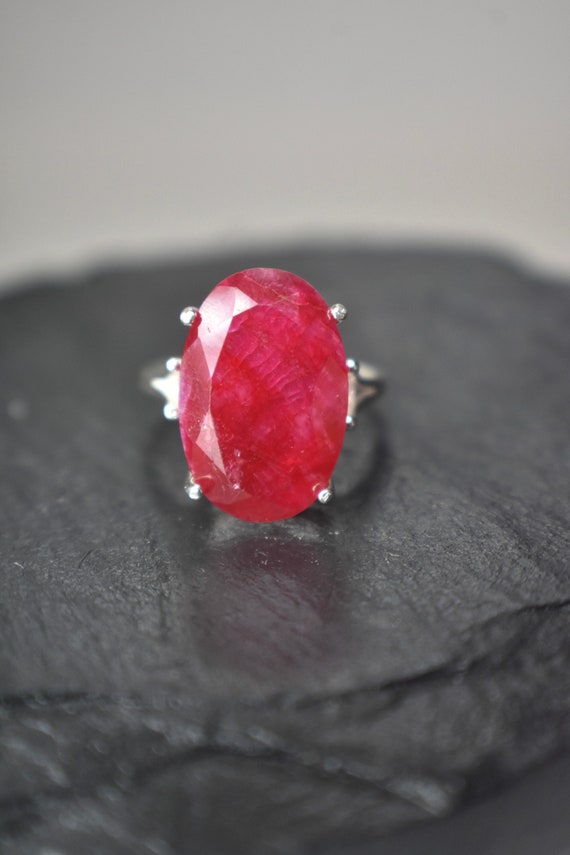 Statement ruby sale ring