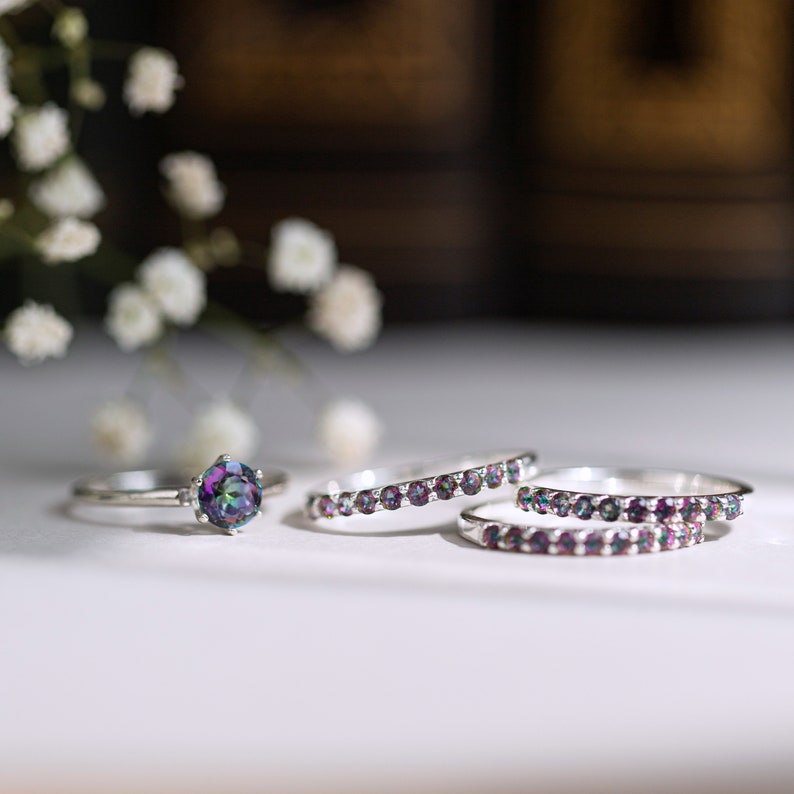 alexandrite eternity band, stacking ring, purple and green, round, silver, yellow gold, rose gold