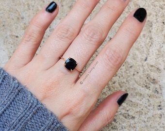 Black Onyx Ring in silver, rose gold, yellow gold, square black gemstone ring 3 cts
