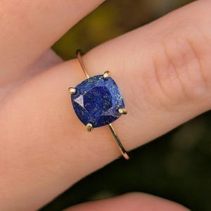 Natural Lapis Lazuli Ring, lapis lazuli ring, solitaire stacking genuine blue lapis lazuli, unique natural lapis lazuli, blue and gold ring